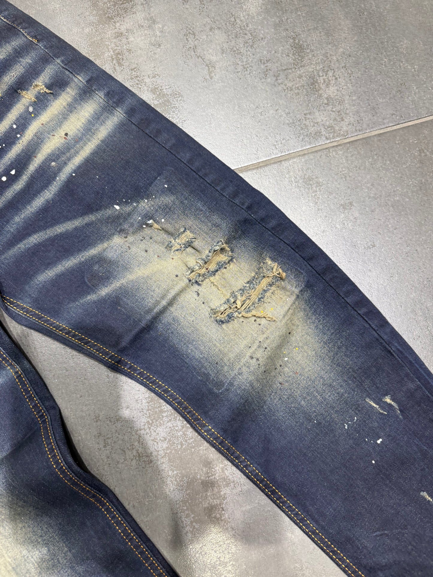 Jeans Uomo Cnt New Fit Xm Sabbiato