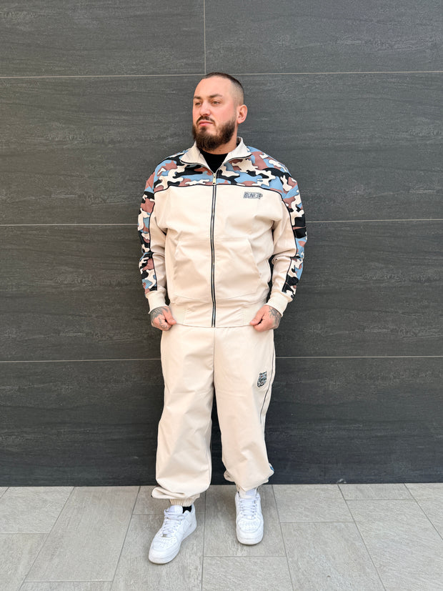 <h2><strong>NEW DROP</strong></h2>